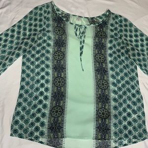 Old Navy mint blouse